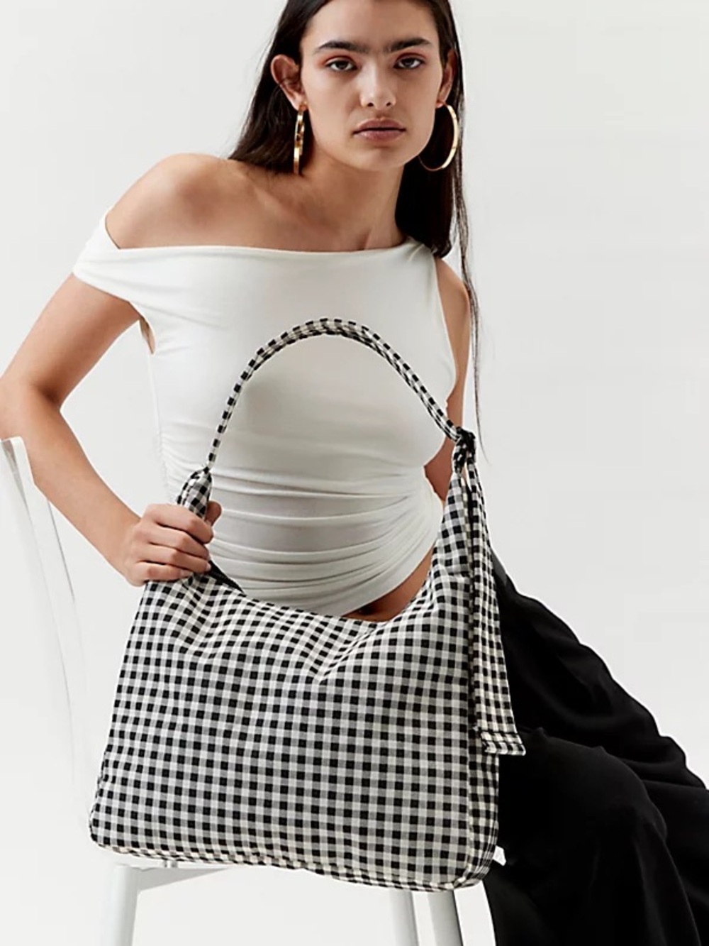 NWOT BAGGU NYLON SHOULDER BAG (BLACK & WHITE GINGHAM) - Picture 2 of 5